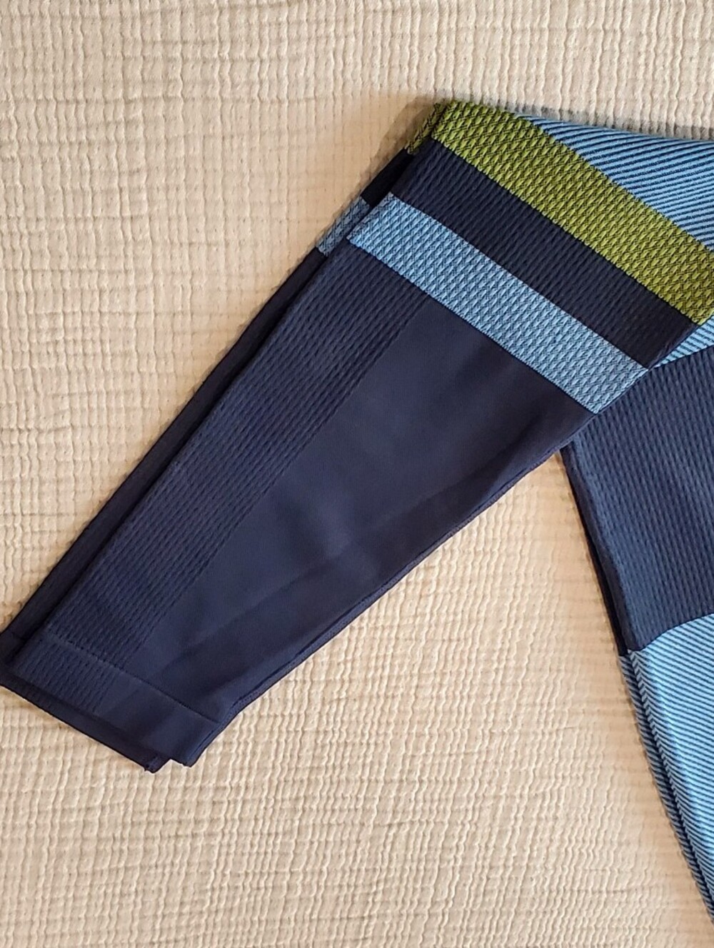 Cotopaxi Debajo Seamless Colorblock Baselayer Tights, Blue, Wm M/L, LIKE NEW - Picture 7 of 15